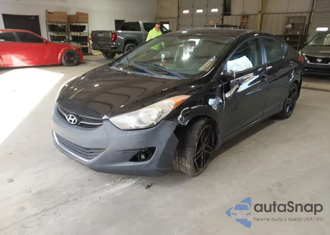 2013 Hyundai Elantra Limited z USA, uszkodzony, nr VIN KMHDH4AE5DU572638